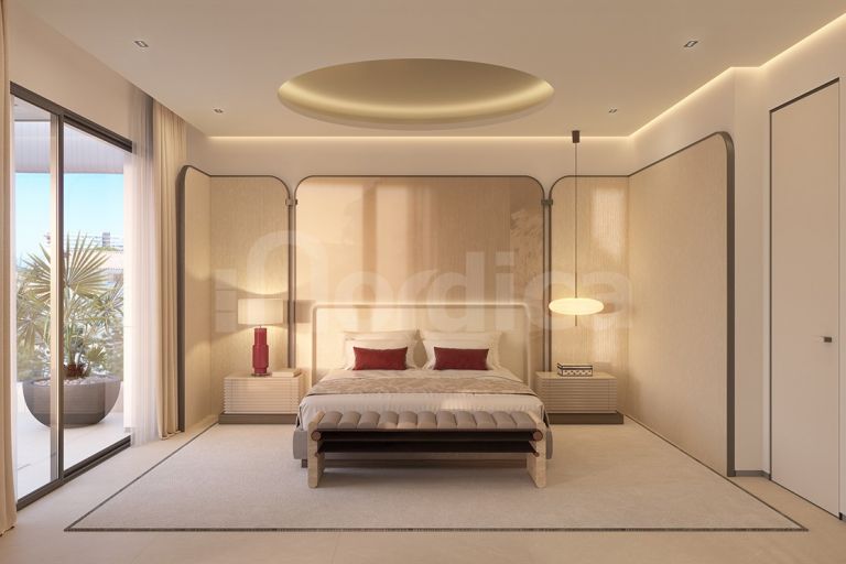 Villa Pareada en venta en Elviria