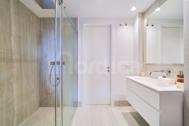 Apartamento en venta en Guadalobon