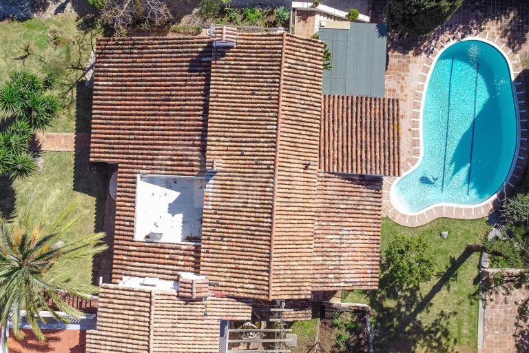 Villa till salu i Nueva Andalucia