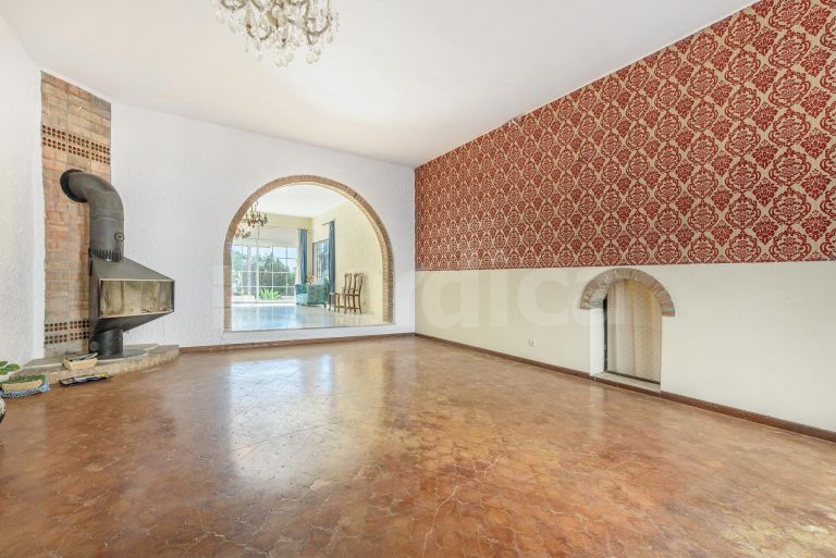 Villa till salu i Nueva Andalucia