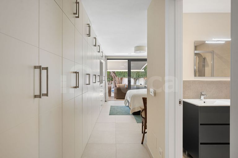 Villa zu verkaufen in Nueva Andalucia