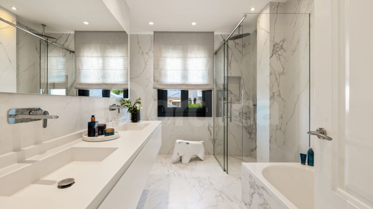 Villa for sale in La Cerquilla