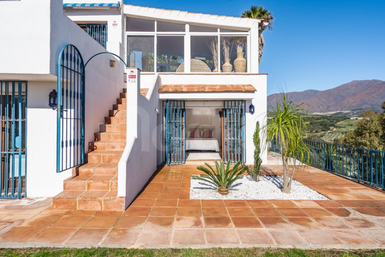 Villa for sale in Bahia Dorada