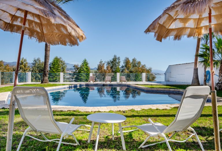 Villa for sale in Bahia Dorada