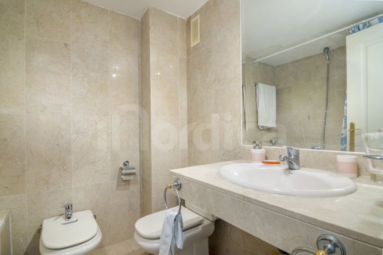 Properties for sale in Señorio de Aloha, Nueva Andalucia