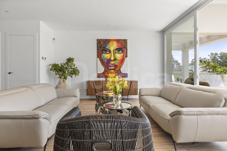 Villa for sale in San Pedro Playa