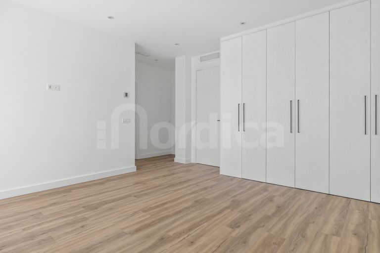 Villa for sale in San Pedro Playa