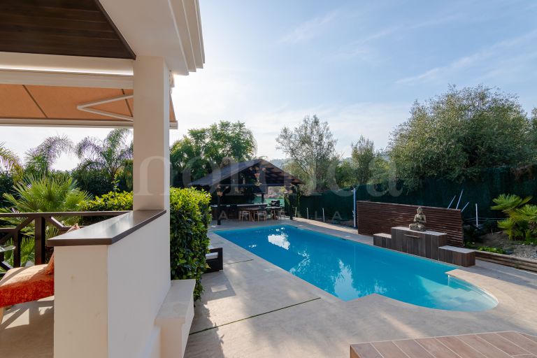 Villa zu verkaufen in Nueva Andalucia