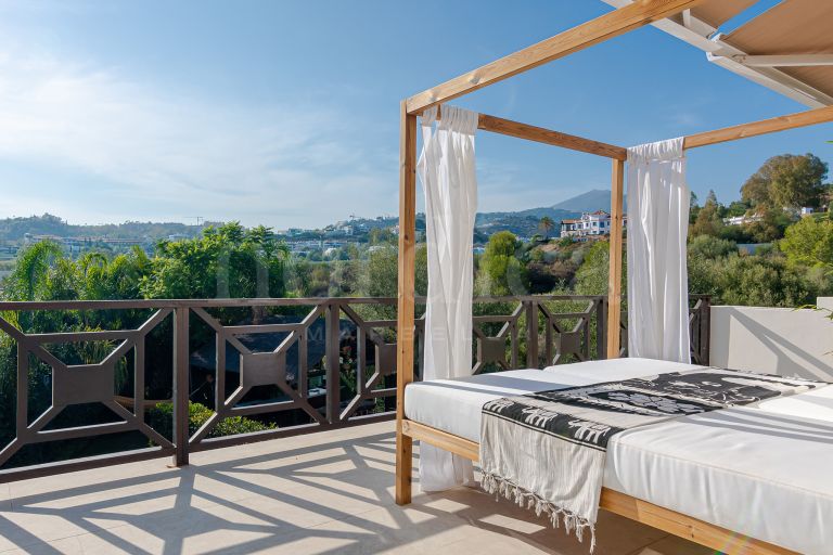 Villa zu verkaufen in Nueva Andalucia