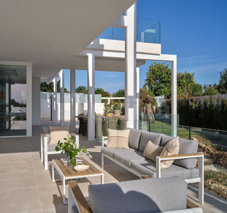 Villa for sale in Valdeolletas