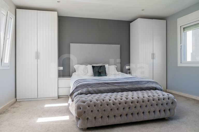 Villa for sale in Los Naranjos