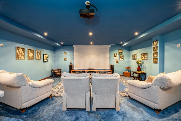 Villa for sale in Los Naranjos