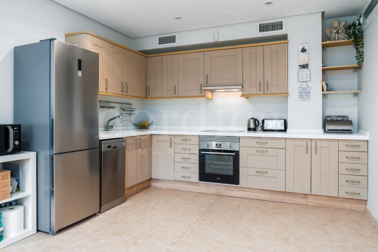 Villa for sale in Los Naranjos