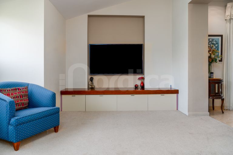 Villa for sale in Los Naranjos