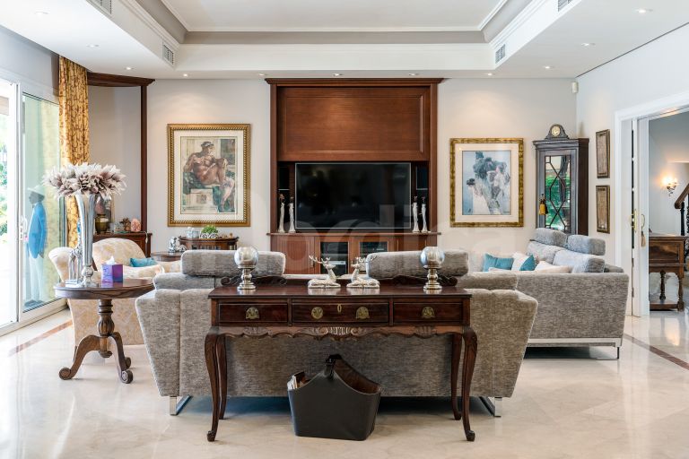 Villa for sale in Los Naranjos