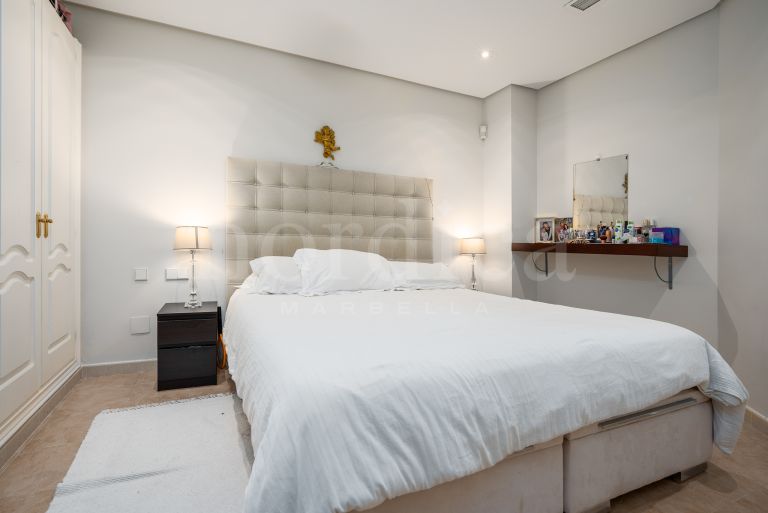 Villa for sale in Los Naranjos