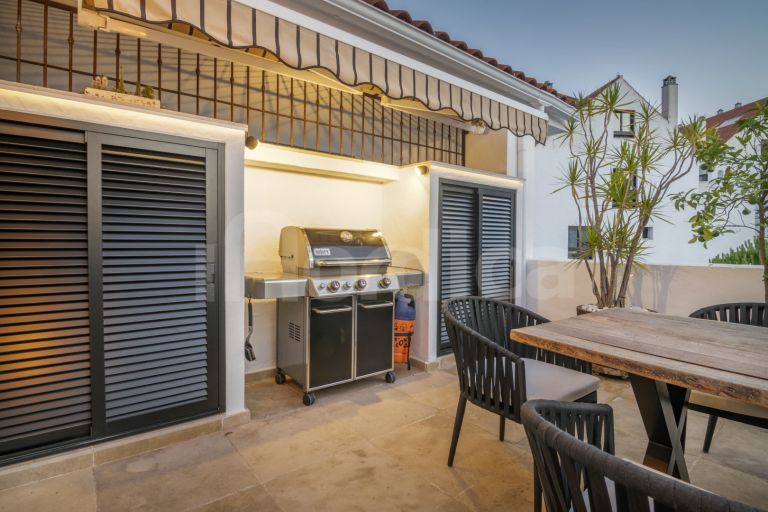 Duplex Penthouse for sale in La Maestranza