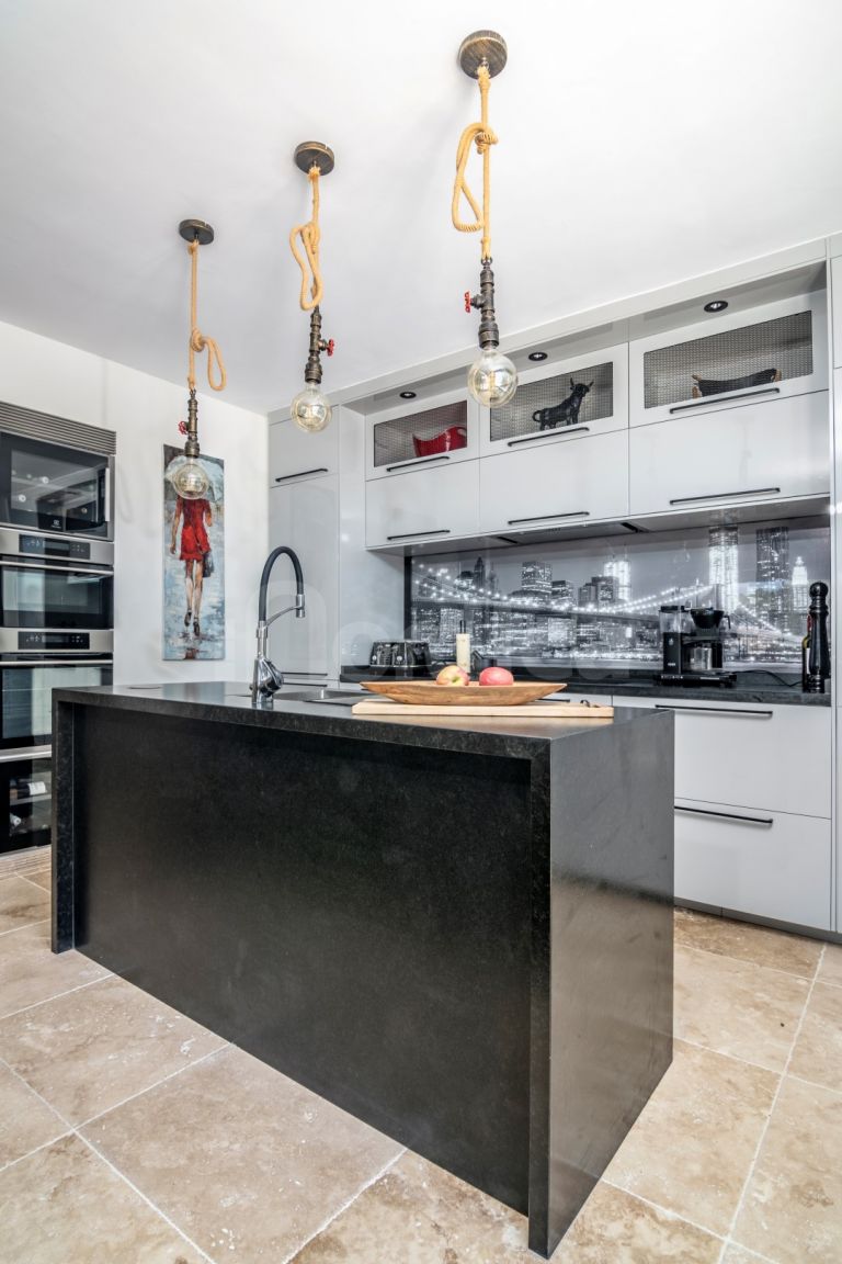 Duplex Penthouse for sale in La Maestranza