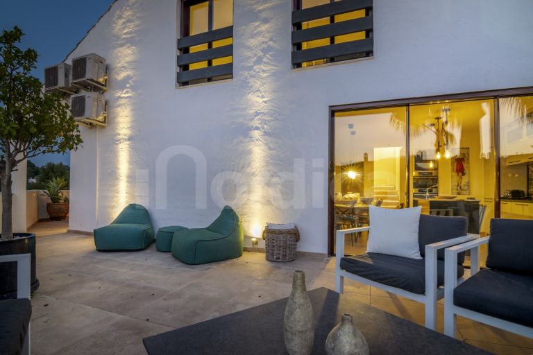 Duplex Penthouse for sale in La Maestranza