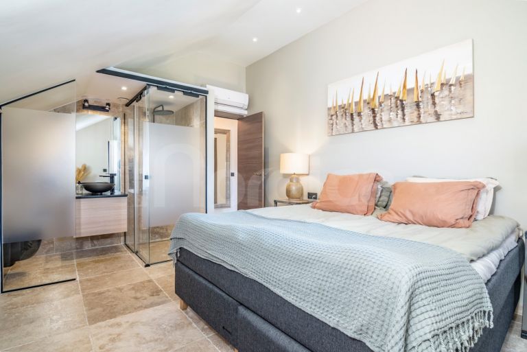 Duplex Penthouse for sale in La Maestranza