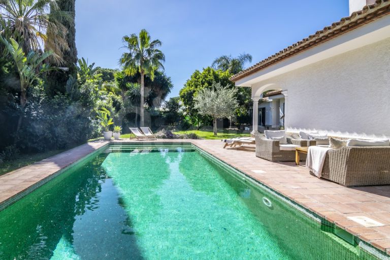 Properties for sale in Benamara, Estepona East