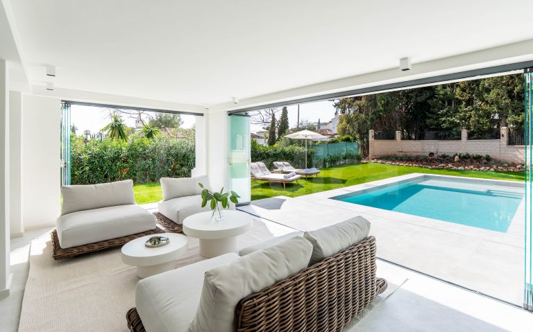 Villa for sale in Supermanzana H