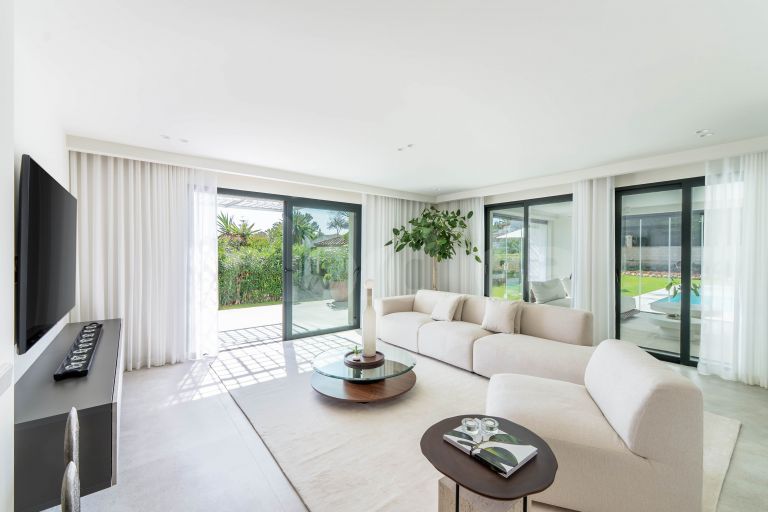 Villa for sale in Supermanzana H