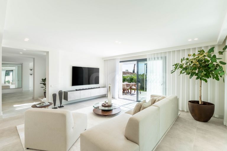 Villa for sale in Supermanzana H