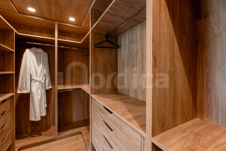 Villa for sale in Supermanzana H