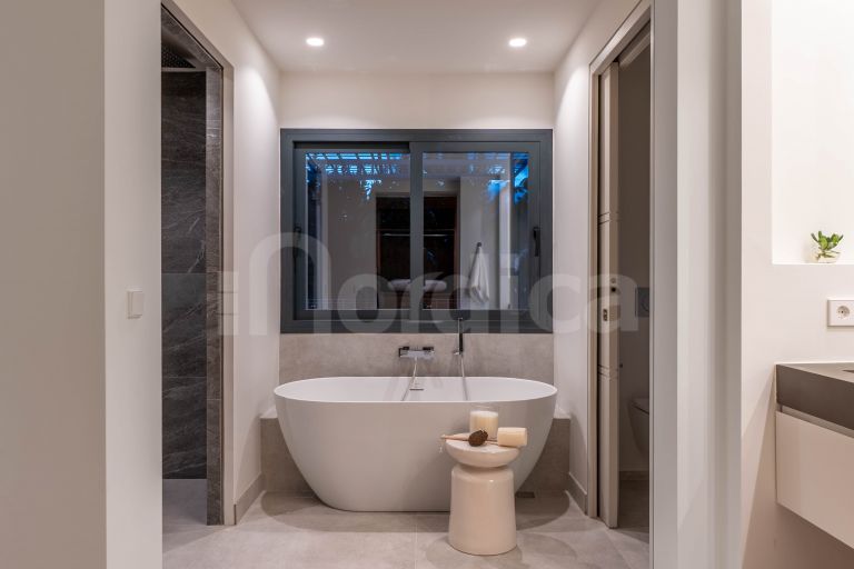 Villa for sale in Supermanzana H