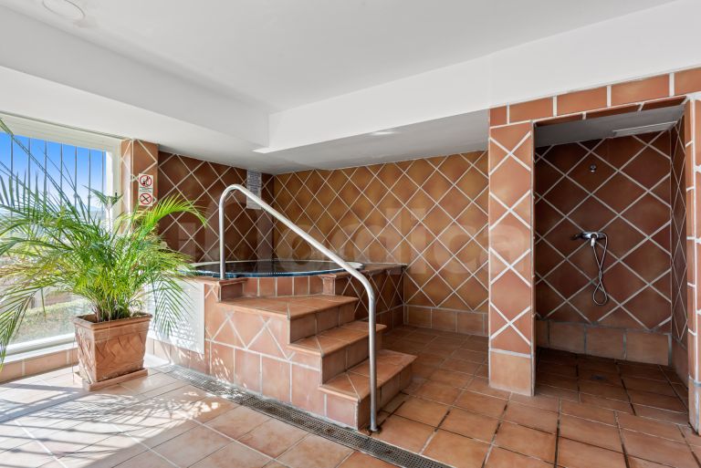 Properties for sale in Marques de Atalaya, Estepona East