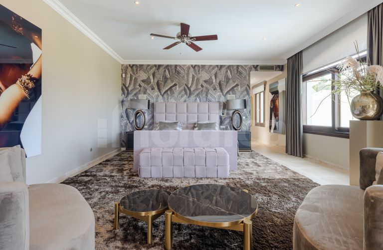 Villa for sale in El Herrojo