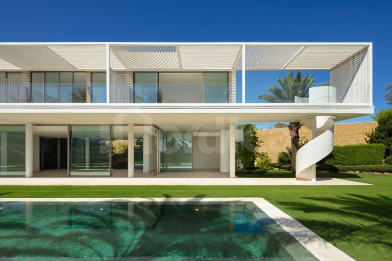 Villa for sale in Finca Cortesin