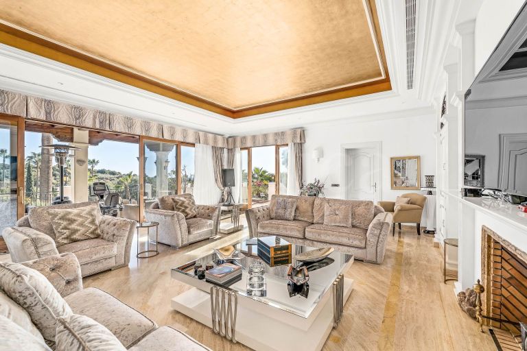 Villa till salu i Paraiso Alto