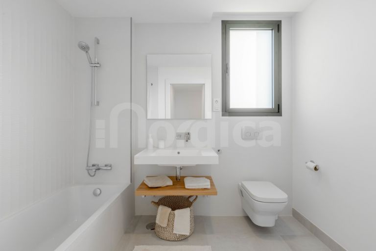 Town House for sale in El Chaparral