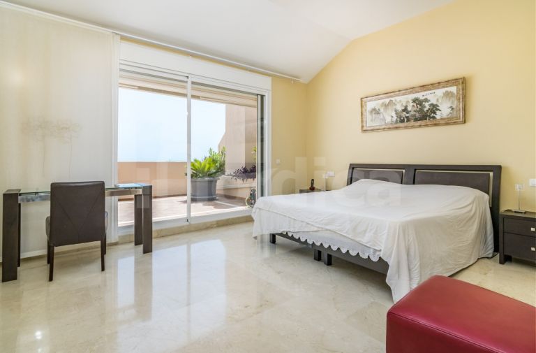 Duplex Penthouse for sale in Albatross Hill