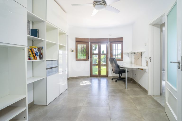 Villa for sale in Supermanzana H