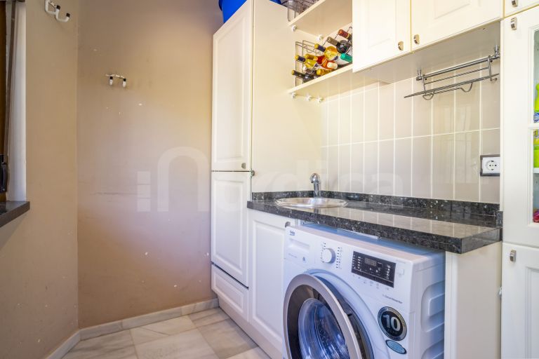 Villa for sale in Supermanzana H