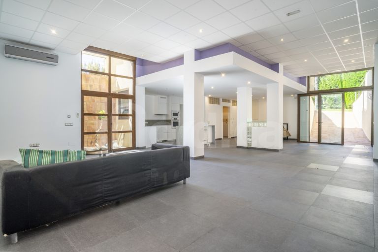 Villa for sale in Supermanzana H