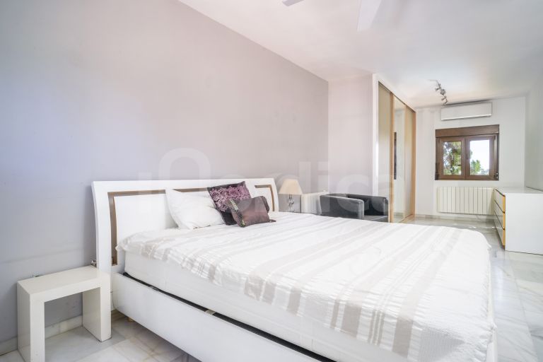 Villa for sale in Supermanzana H