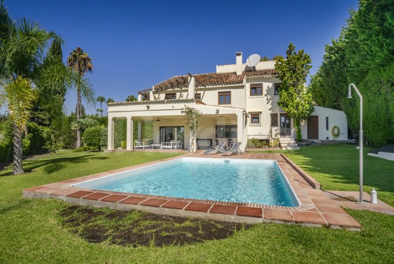 Villa for sale in Supermanzana H