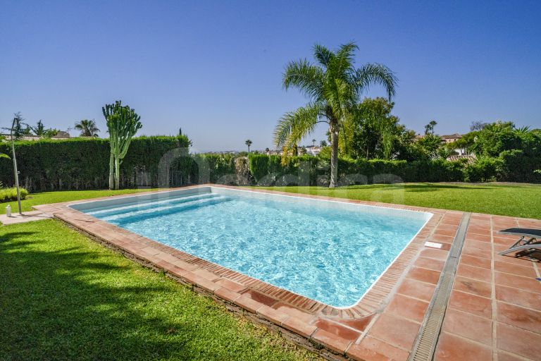 Villa for sale in Supermanzana H