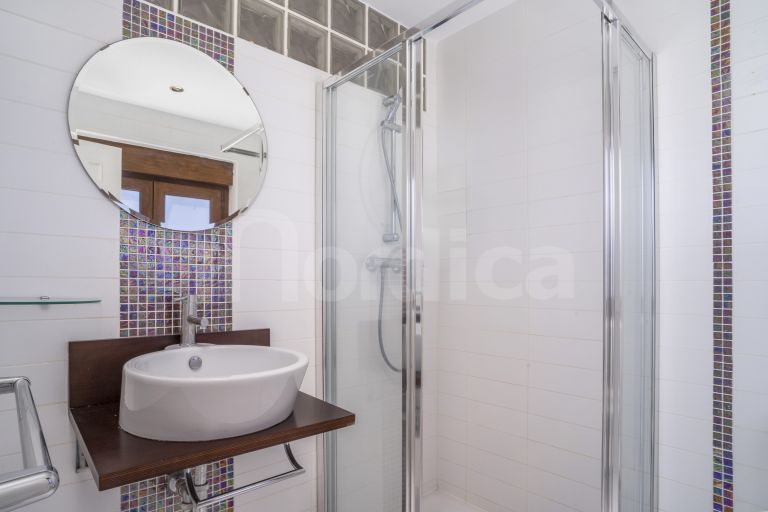 Villa for sale in Supermanzana H