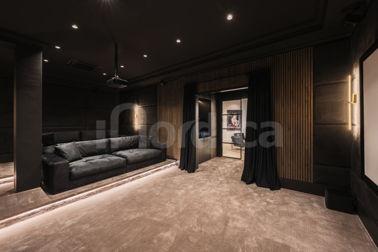 Villa for sale in Los Flamingos