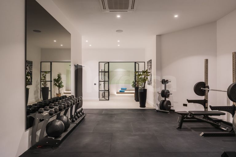 Villa for sale in Los Flamingos