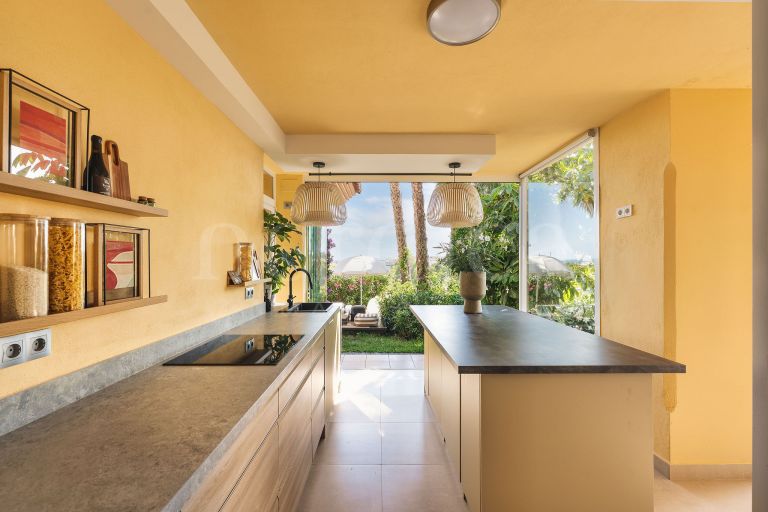 Ground Floor Apartment for sale in Cumbres del Rodeo