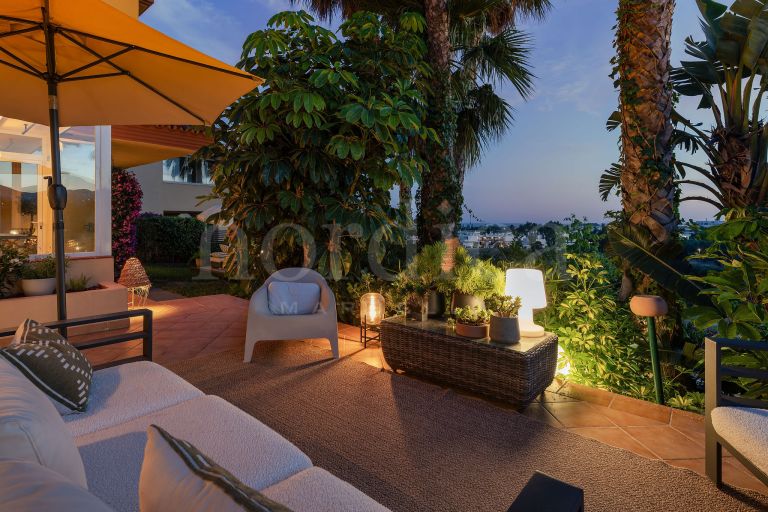 Ground Floor Apartment for sale in Cumbres del Rodeo