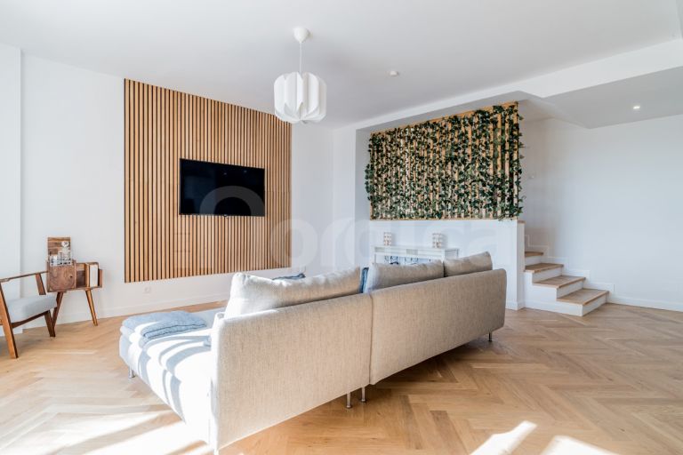 Zweistöckiges Penthouse zu verkaufen in Les Belvederes