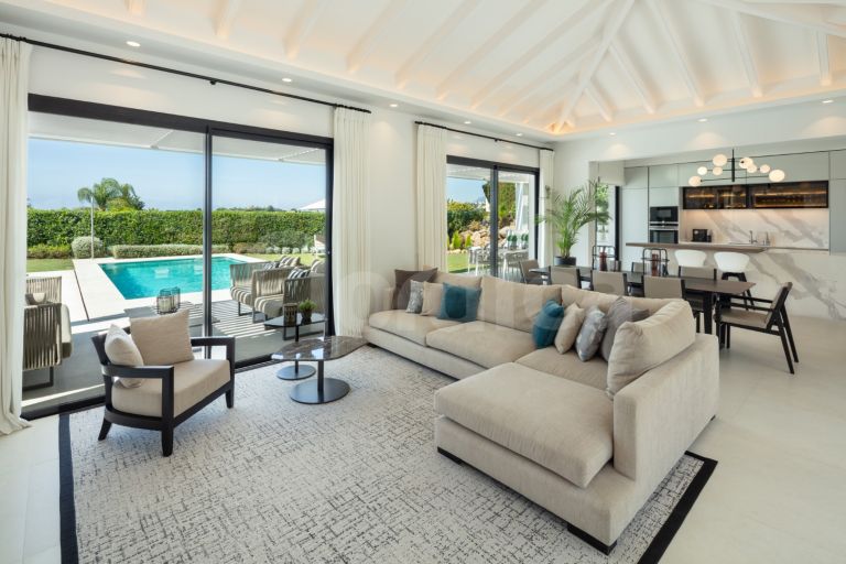 Villa for sale in Los Naranjos