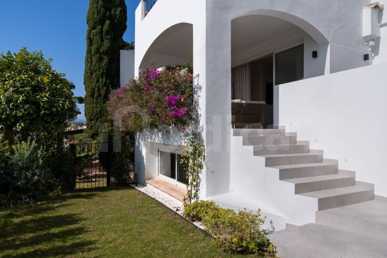 Town House for sale in Club Sierra